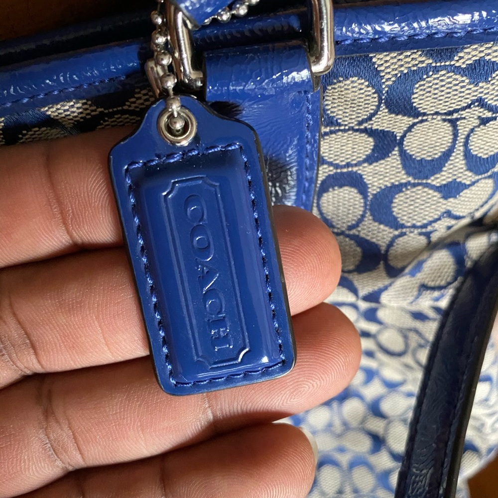 Bag - Picture 3 of 5